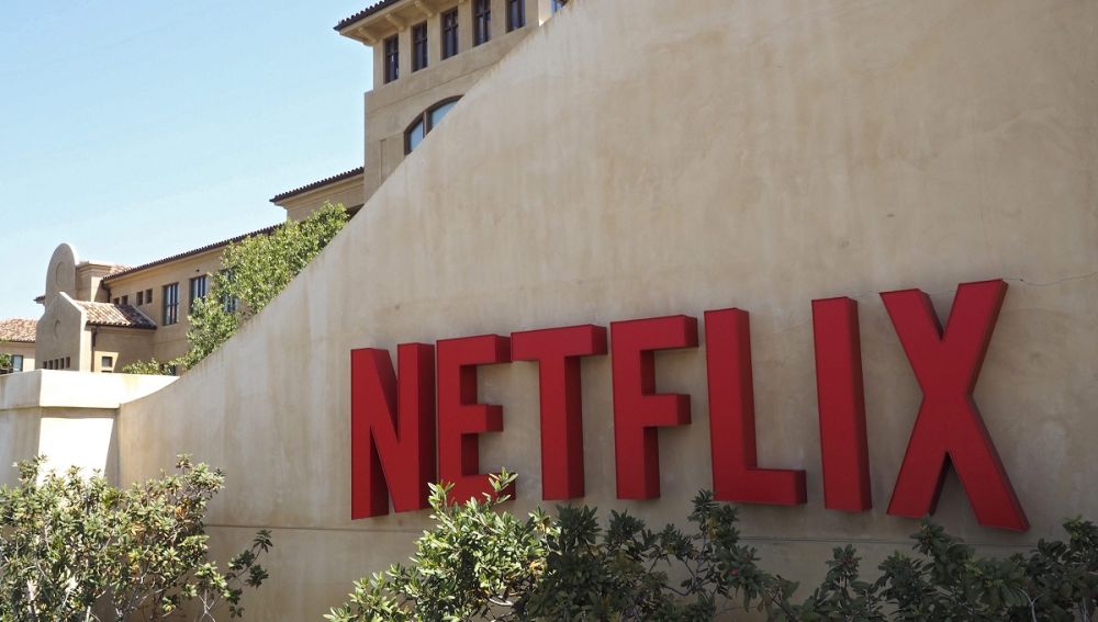 NETFLIX ESTAFA A LA HACIENDA ESPAÑOLA