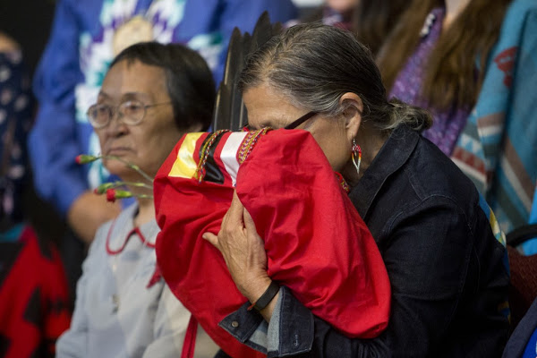 CANADÁ: EL ESTADO CÓMPLICE DEL GENOCIDIO DE MUJERES INDIGENAS DESDE 1980