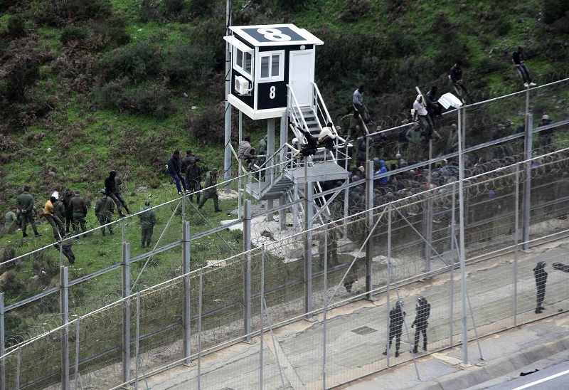 LA POSTURA DE ESPAÑA CON LOS INMIGRANTES ES INMORAL