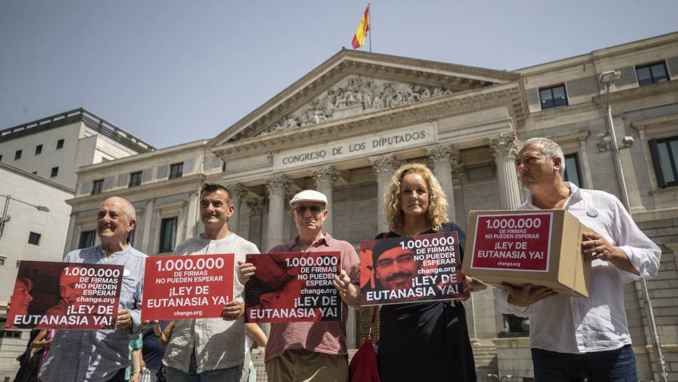 ESPAÑA: UN MILLON DE FIRMAS PARA DESPENALIZAR LA EUTANASIA