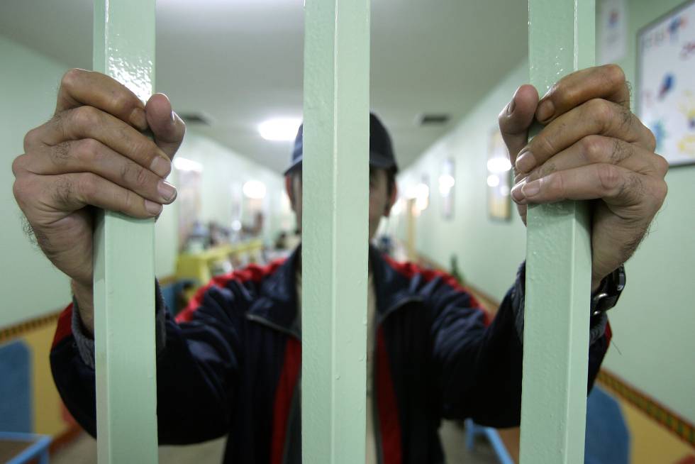 EN LAS CÁRCELES DE ESPAÑA SE MUERE DE SOBREDOSIS