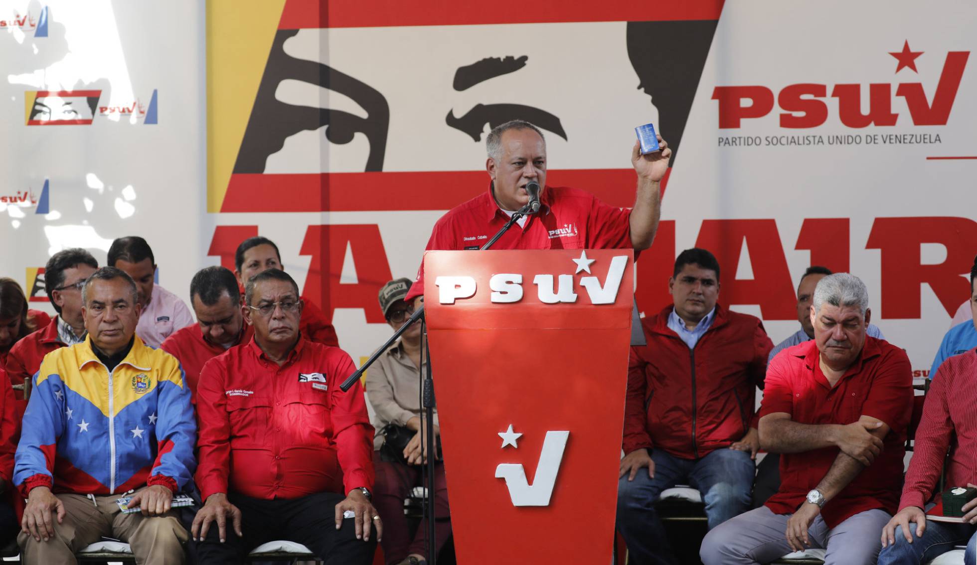 DIOSDADO CABELLO NIEGA HABER HABLADO CON EEUU