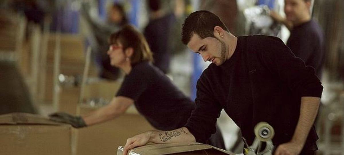 ESPAÑA: MUCHO UNIVERSITARIO TRABAJANDO POR DEBAJO DE SU CUALIFICACION