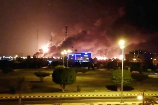 SE RECRUDECE LA GUERRA ARABIA SAUDI- YEMEN