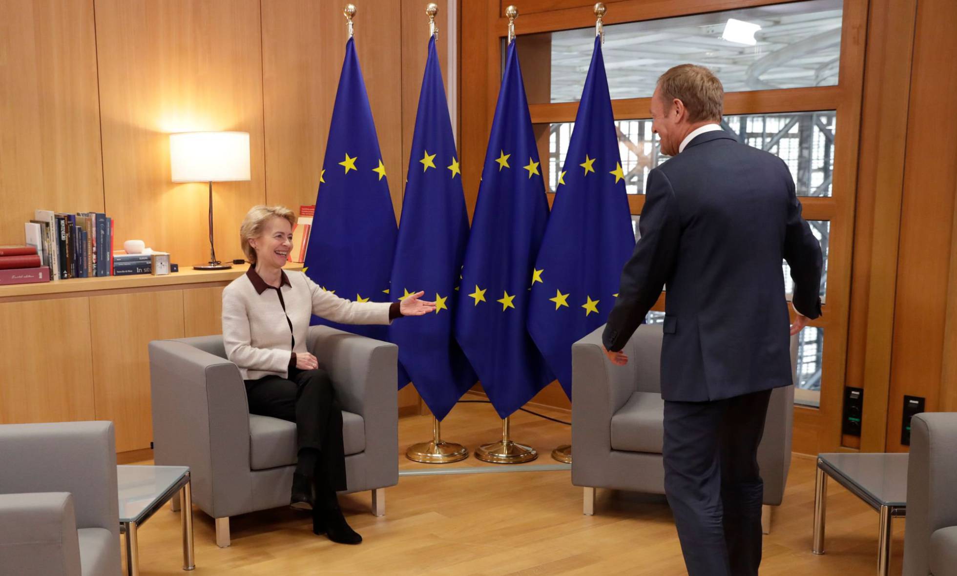 AUSTERIDAD EN LA UE: ¿NUESTROS POLITICOS HACEN LO MISMO?