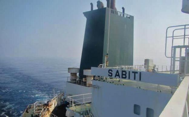 ATAQUE A PETROLERO IRANÍ FRENTE A LA COSTA SAUDÍ