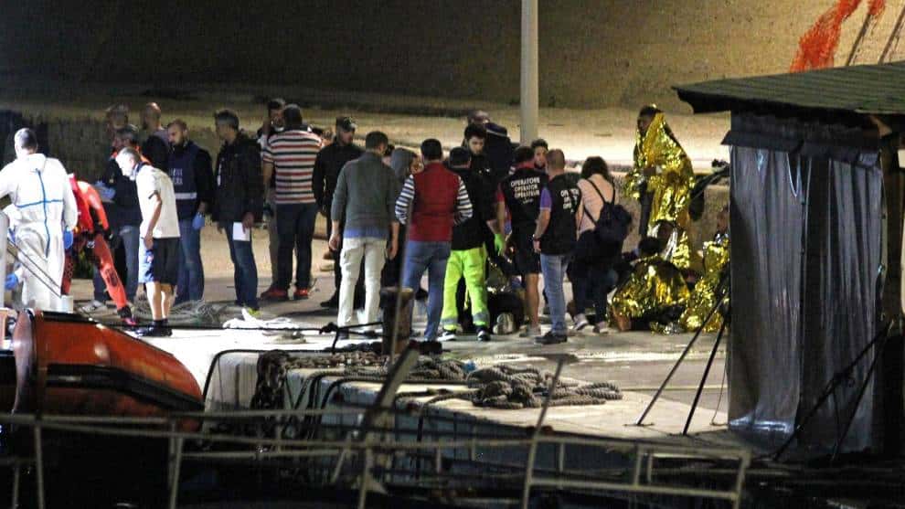 NUEVO NAUFRAGIO DE EMIGRANTES: DE MOMENTO 13 MUJERES MUERTAS
