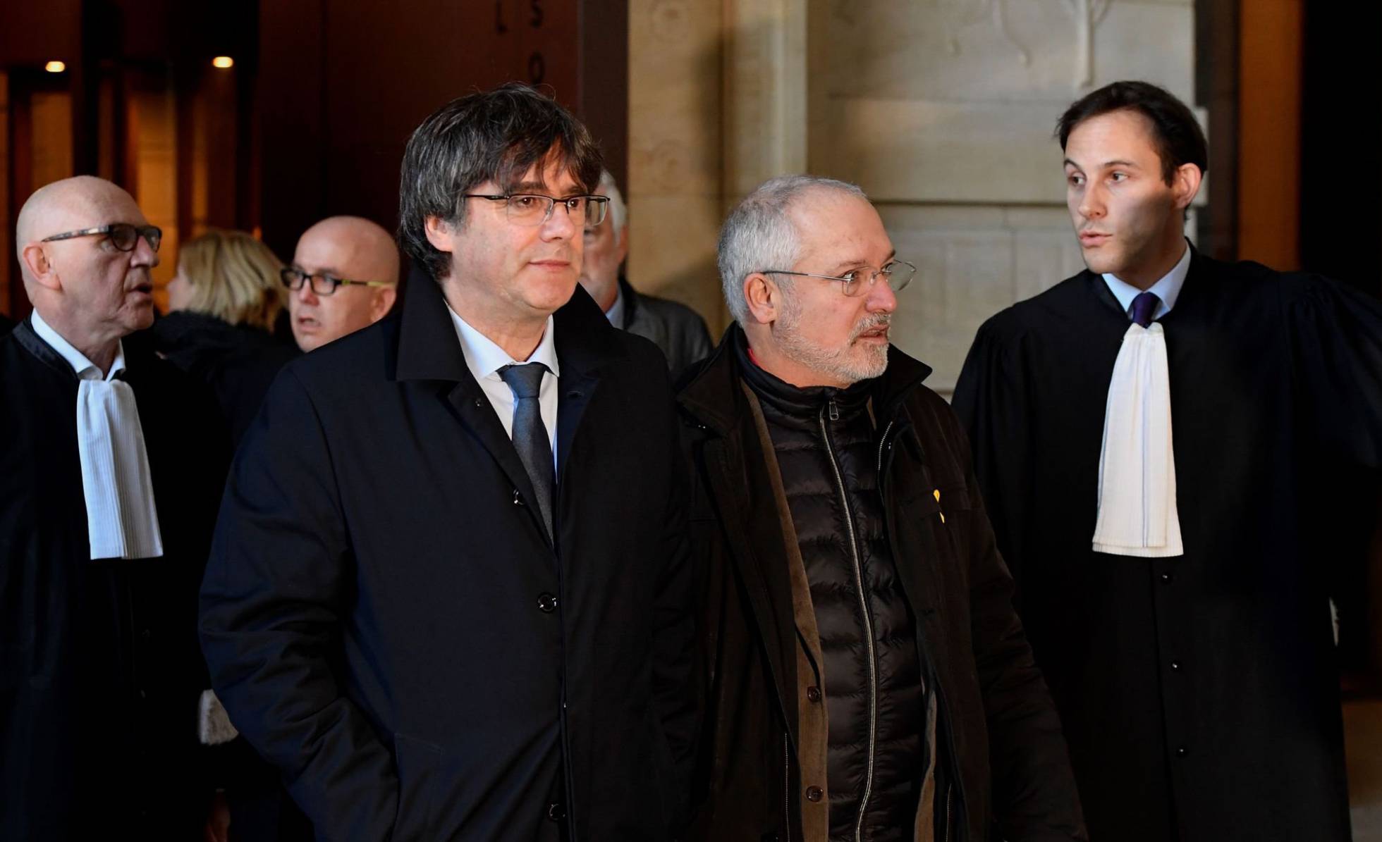 PUIGDEMONT DE NUEVO RECHAZADO POR CANADA