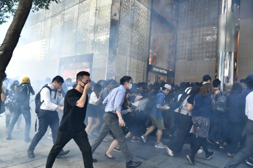 HONG KONG: UN MUERTO QUE NO TENÍA NADA QUE VER