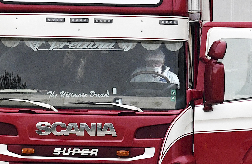 UK: RUTA DE ESCLAVOS A LA DESESPERADA ANTES DEL BREXIT