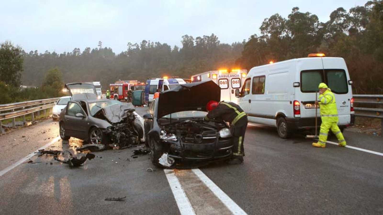 BORREGUISMO ABSOLUTISTA MORTAL: UNA FIESTA… Y TODOS A LA CARRETERA