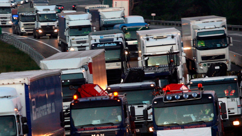 1544301683672camioneros