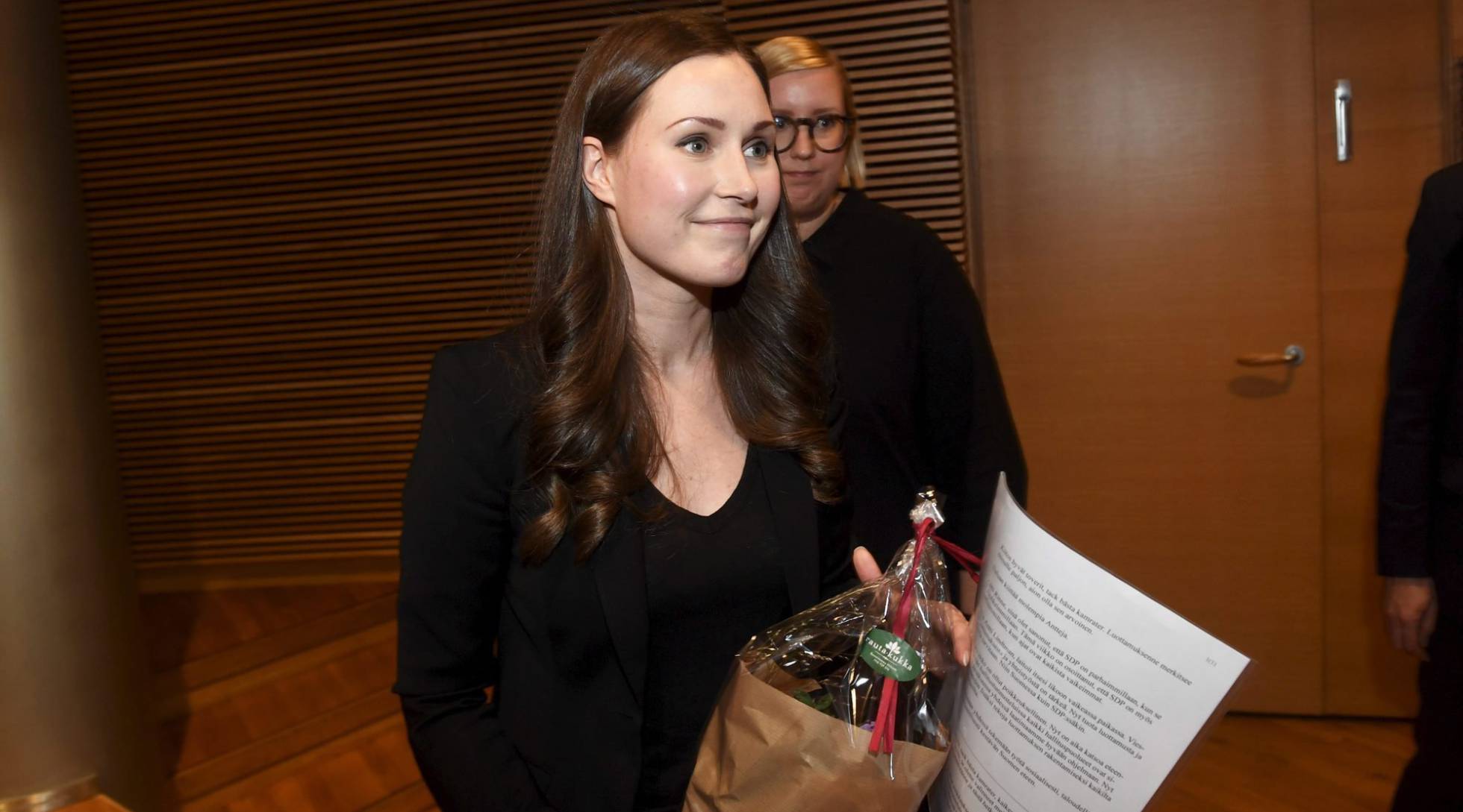 PRIMER MINISTRA DE FINLANDIA: MUJER DE 34 AÑOS