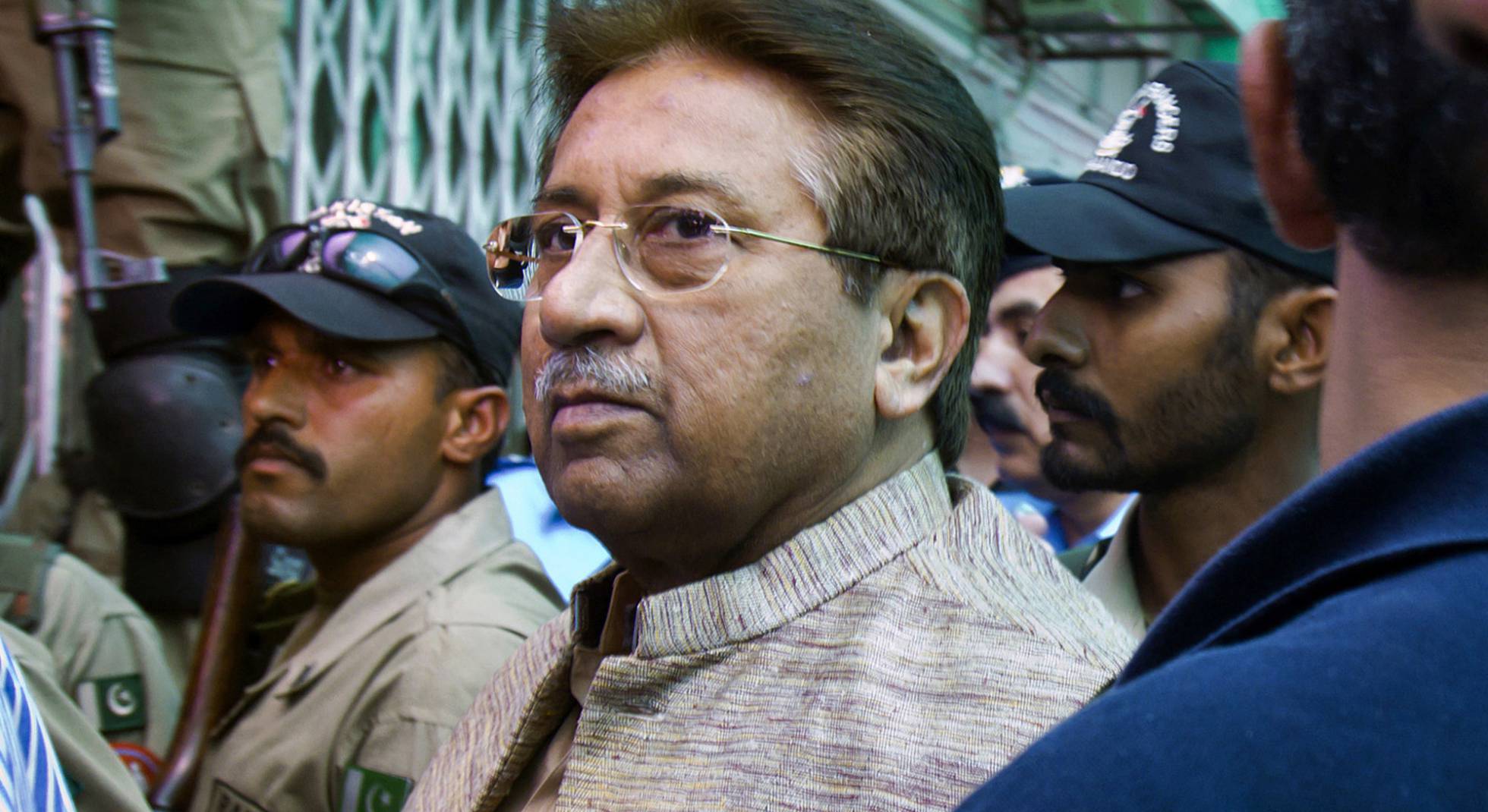 CONDENAN A MUERTE A MUSHARRAF