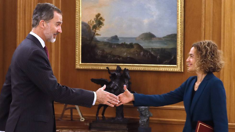 SI NEGOCIAN CON EL PSOE ¿QUÉ SENTIDO TIENE NO IR A VER AL REY?