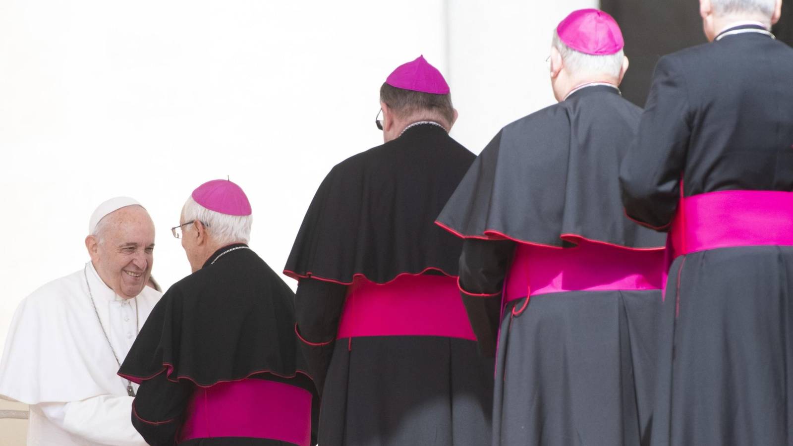 pederastia en la iglesia eitb viaja a roma para investigar los abusos sexuales