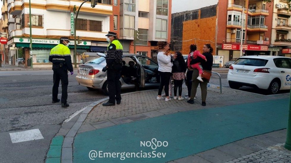 5e8c3e730de694e8783494a1 las multas e infracciones mas sorprendentes pilladas por la policia en el confinamiento