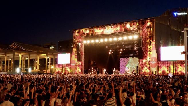 el cruilla da una nueva noche de conciertos con mas de 18 100 personas sin distancia y con mascarilla
