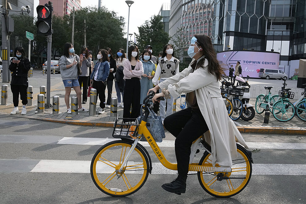 CHINA NO CEDE: SIGUE CERRADA HASTA QUE SE ACABE EL COVID