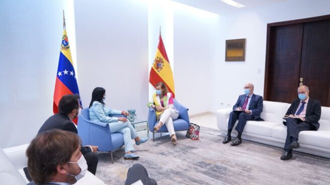 Gallach Delcy encuentro Caracas 656x368
