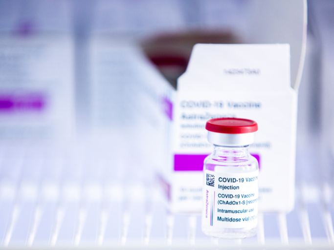 vacuna astrazeneca png 60588b2e2a257