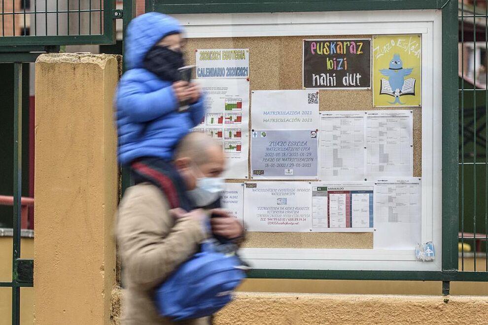 SOLO EUSKERA EN EUSKADI ¿Y CUANDO SALGAN AL MUNDO?