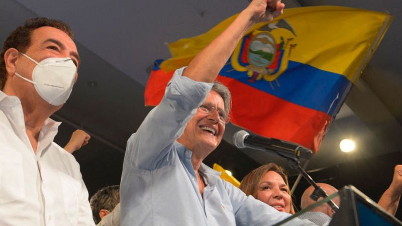 SORPRESA EN ECUADOR: VARAPALO PARA CORREA