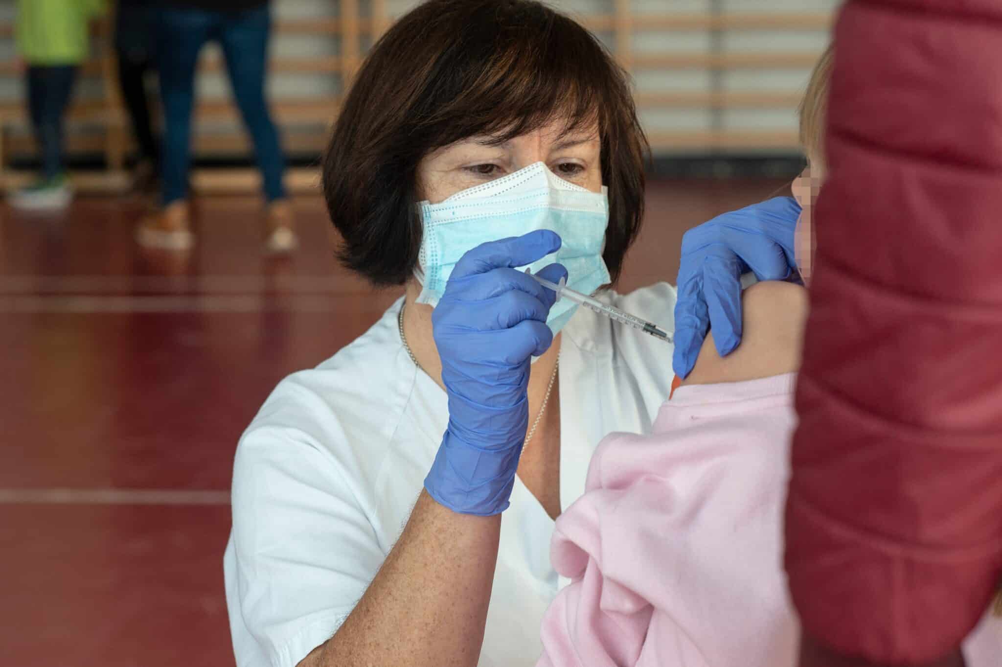 CORONAVIRUS: BAJA LA INCIDENCIA DE LA SEXTA OLA