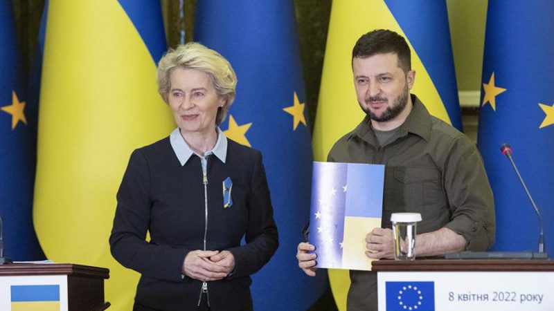 Ucrania ha cumplimentado ya el formulario de ingreso en la UE 800x450