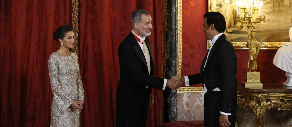 EL REY Y EL EMRIR2