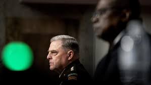MILITARES RUSOS Y NORTEAMERICANOS REUNIDOS