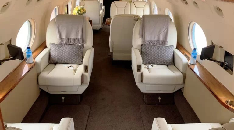 avion1 1