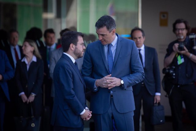 LA POLITICA ESPAÑOLA ES CUANTICA