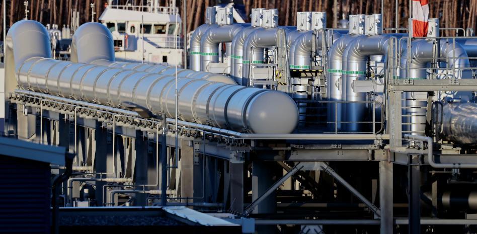 RUSIA VUELVE A SUMINISTRAR GAS A EUROPA, Y AZERBAIYÁN, TAMBIÉN