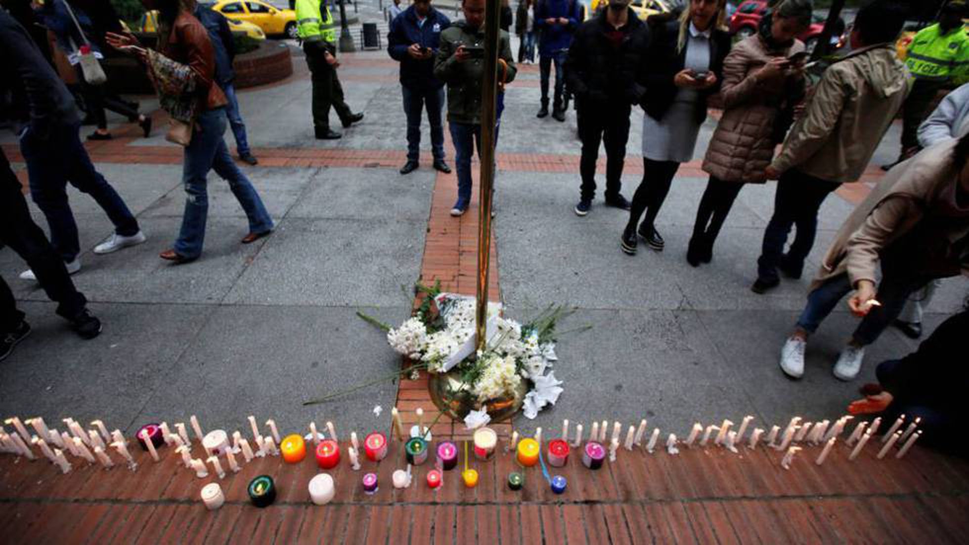 GOLPE BAJO AL PROCESO DE PAZ EN COLOMBIA