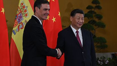 XI Y SANCHEZ