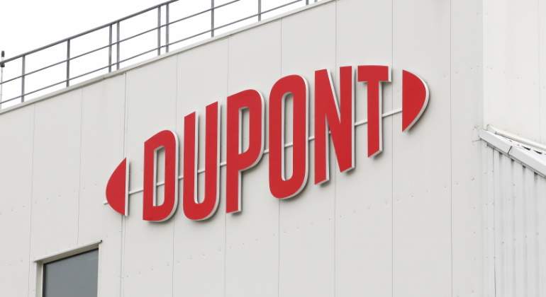 dupont cartel logo 770 dreamstime