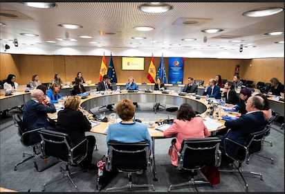 EL PARLAMENTO EUROPEO NO ENTIENDE QUÉ HACEMOS CON SU DINERO