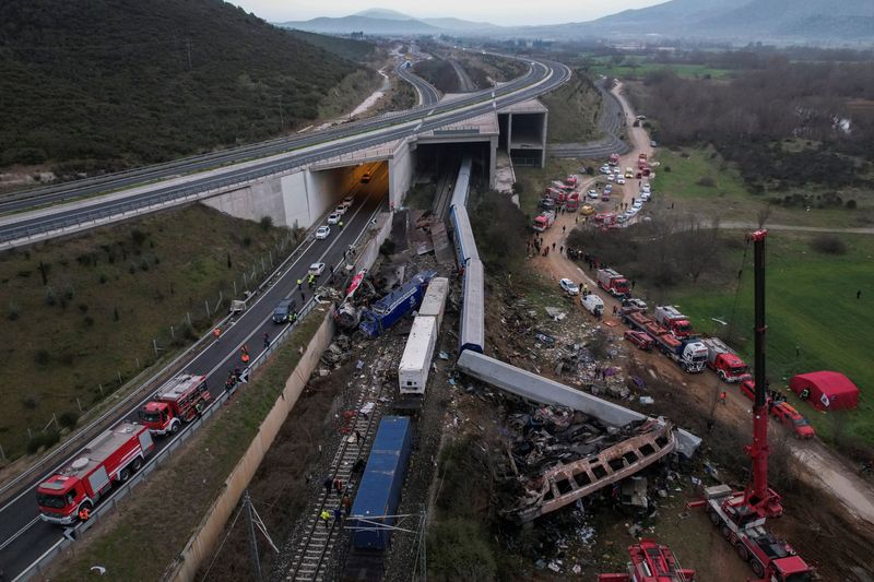 TRAGEDIA FERROVIARIA EN GRECIA
