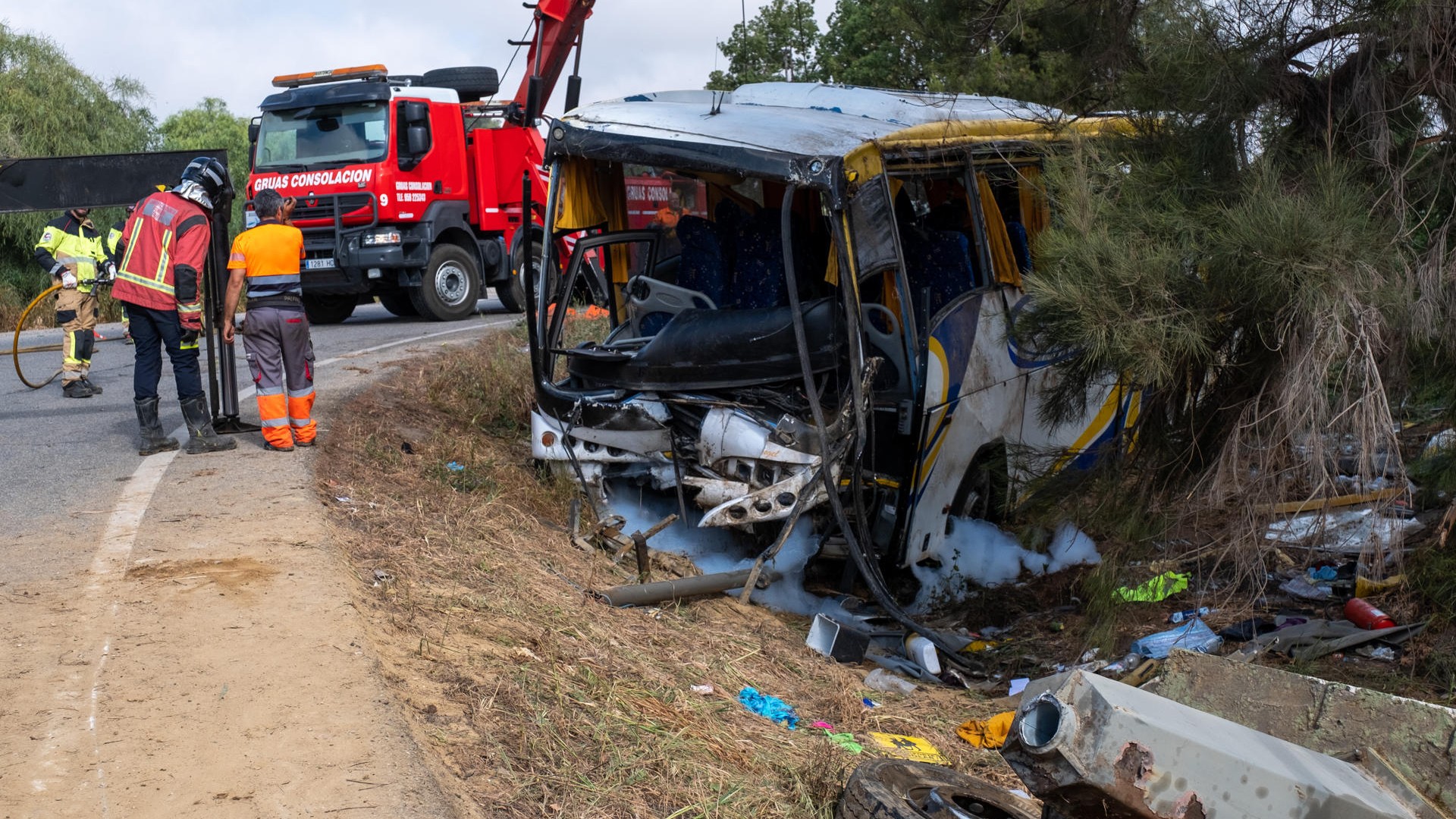 ACCIDENTE DE AUTOBÚS DE MUJERES TEMPORERAS EN EL DÍA DEL TRABAJO