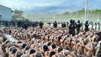 HONDURAS: "CONTAGIO" BUKELE
