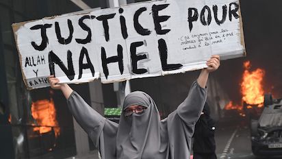 PARIS32
