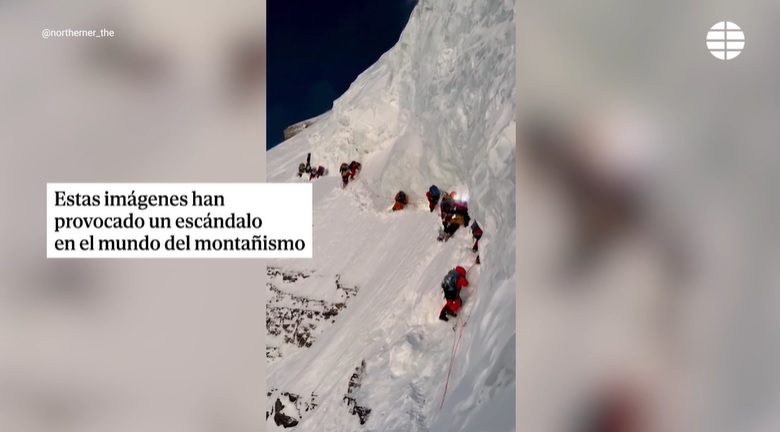K2: MASIFICACIÓN Y MUERTE EN DIRECTO POR LA FALTA DE LA SOLIDARIDAD MONTAÑERA