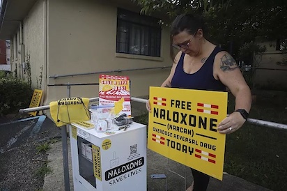 naloxona 2