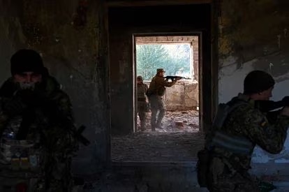 GUERRA 141