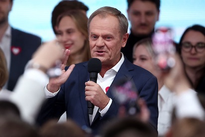 ELECCIONES EN POLONIA: GANAN UNOS, PERO TIENEN MAYORIA OTROS. PARECE