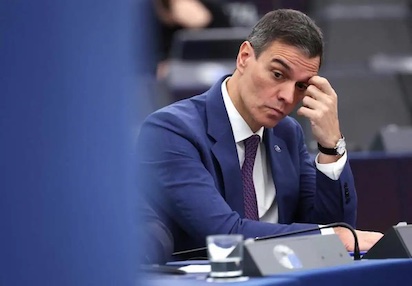 SANCHEZ DEFIENDE SU GOBIERNO EN EUROPA