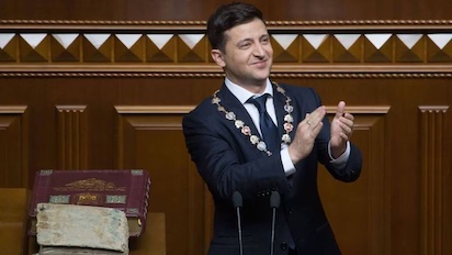 LA GUERRA UNA BUENA EXCUSA PARA ZELENSKI