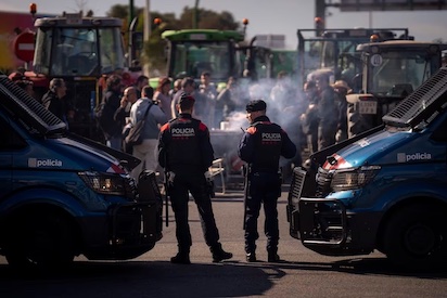 AGRICULTORES: EL GOBIERNO SE REUNIRÁ CON ELLOS, HOY NO, PASADO MAÑANA