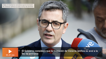 POLITICOS EN ESPAÑA: CADA UNO LEE UNA COSA